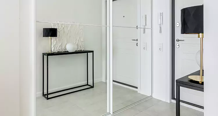 Mirrored Bifold Closet Doors Repair in Cooper City, FL