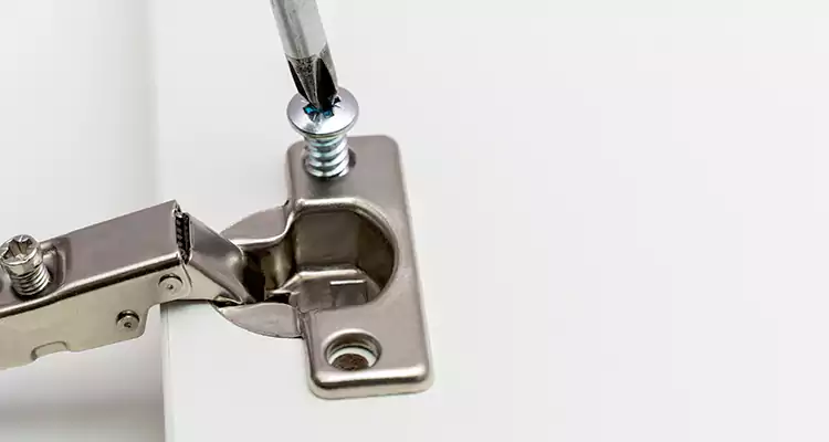 Screen Door Hinge Repair in Cooper City, FL