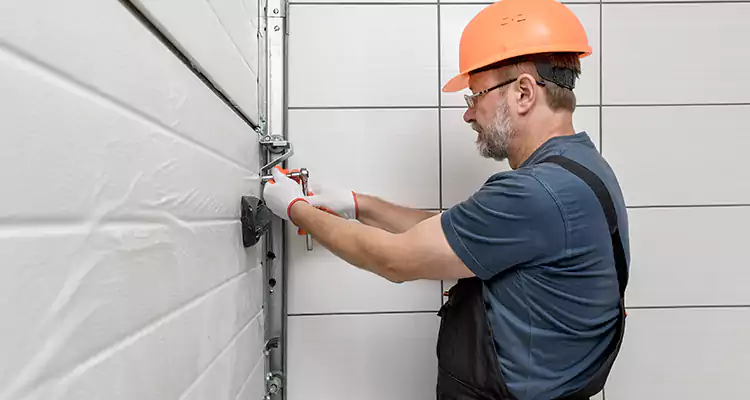 Emergency Garage Door Repair in Cooper City, FL