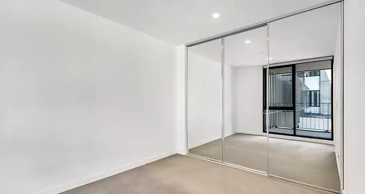 Why Homeowners Choose Us for Sliding Mirror Door Replacement in Cooper City, FL