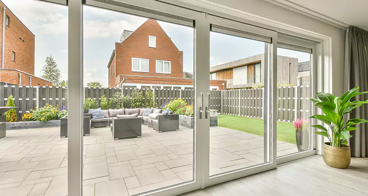 Best Sliding Screen Door Replacement Company in Cooper City, FL