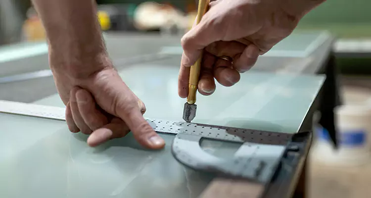 Glass Scratch Repair in Cooper City, FL