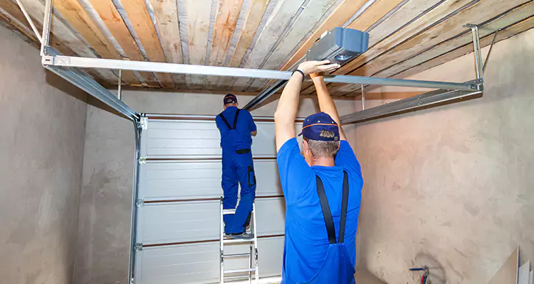 Garage Door Opener Technician in Cooper City, FL