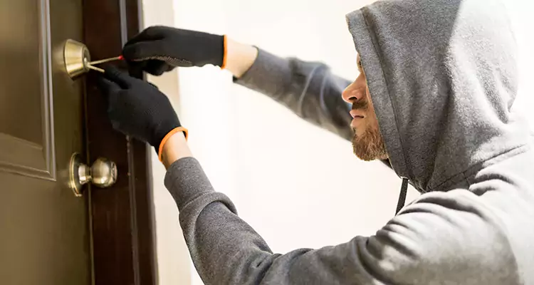 Emergency Motel Lock Repairs—Available 24/7 in Cooper City, FL
