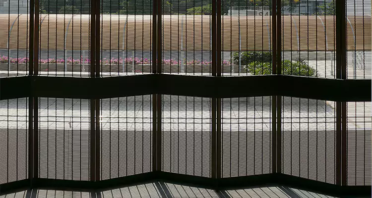 Front Screen Door Repair in Cooper City, FL