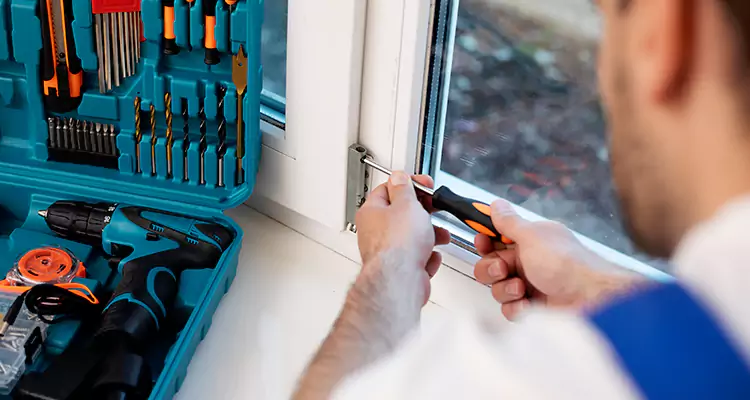 Mirrored Sliding Doors Replacement Expert in Cooper City, FL